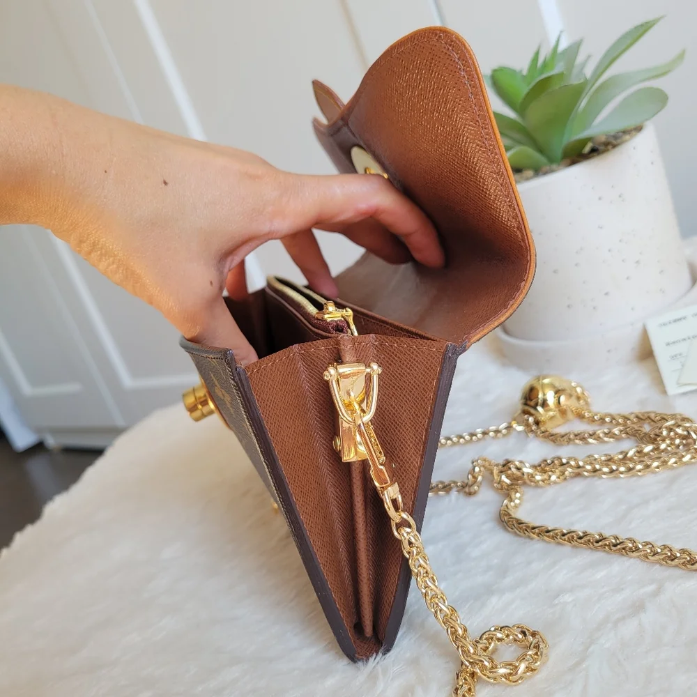 Louis Vuitton Wallet Boetie Monogram - Shoulder Crossbody